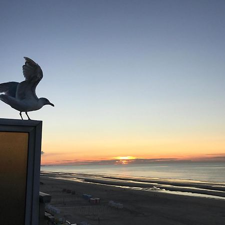 Zeedijk44 - Frontal Sea View Penthouse Apartment De Panne Luaran gambar
